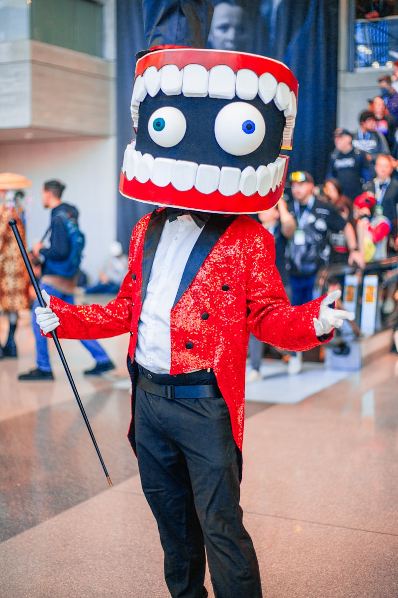 【コミケ105】会場レポート｜注目コスプレ・話題の同人作品・企業ブースまとめ